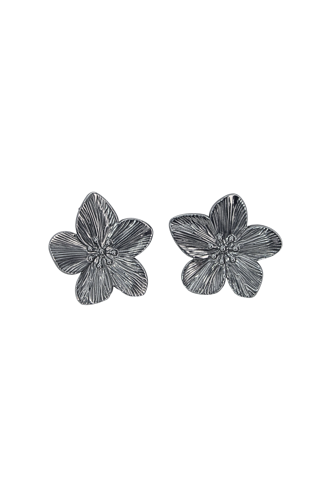 Constanza Aretes Plateados Musas Joyeria